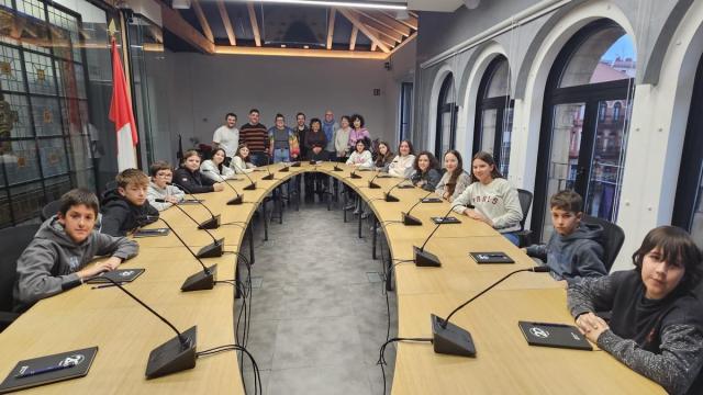 Gazte Kontseilua 14 ikaslek osatzen dute.