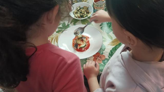 Los más pequeños tendrán la ocasión de aprender a aprovechar las sobras de las comidas y dar forma a nuevos platos.