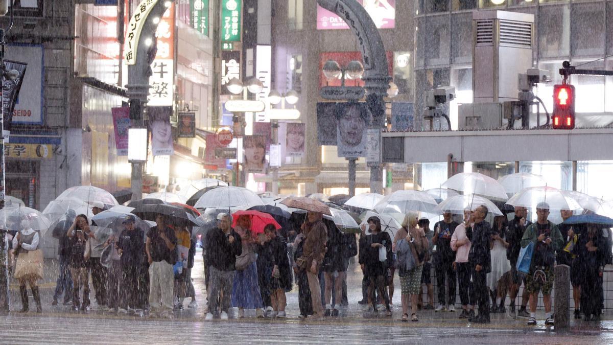 En imágenes: El tifón Dujuan en Japón