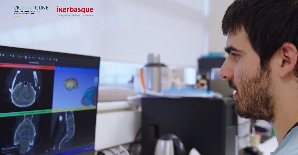 Investigador del CIC biomaGUNE
