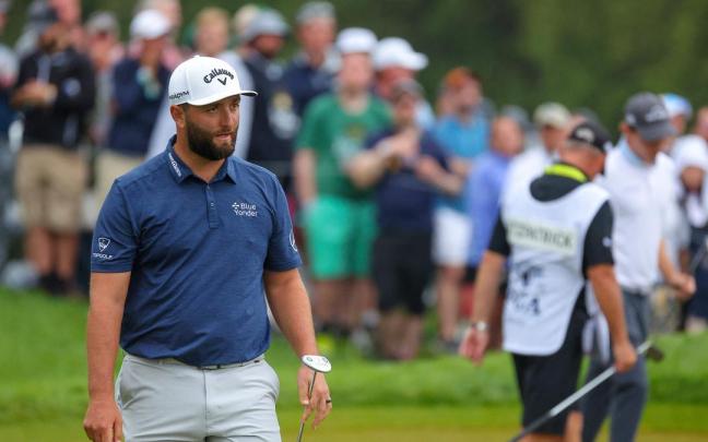Jon Rahm pasa el corte tras reaccionar en el PGA. Jon Rahm pasa el corte tras reaccionar en el PGA.