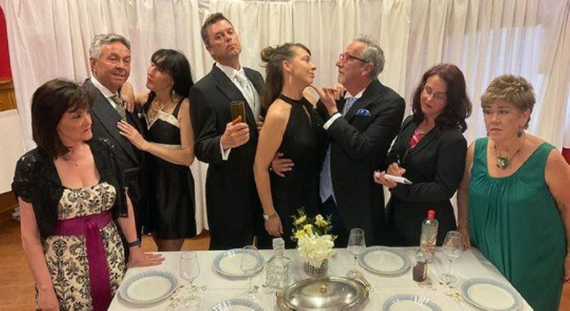 Itxartu Teatro en "La boda de la hija del presidente"