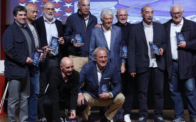 Homenaje al Athletic campeón de la liga 1982-1983