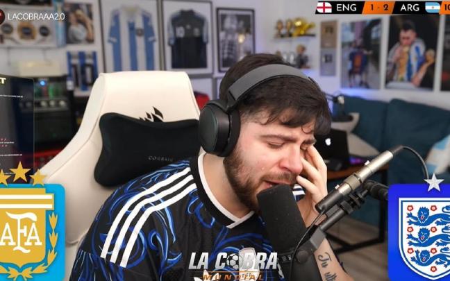"Nunca en la vida va a ser solo un partido. Porque, para los argentinos, el fútbol es lo más grande que tenemos”, sentenció La Cobra.