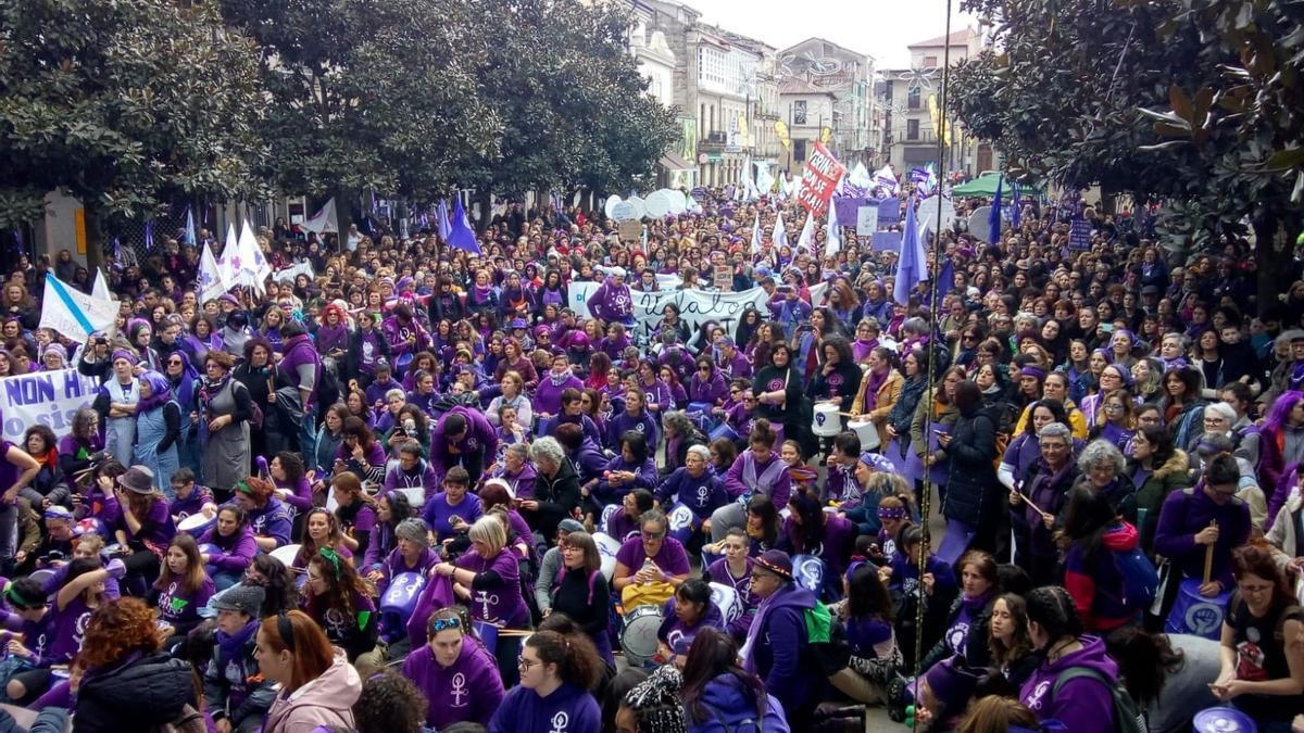Manifestación feminista en Verín (Ourense) con motivo del 8M.