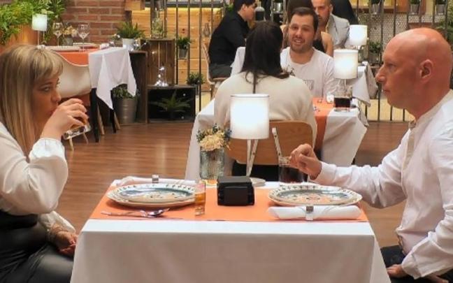 'First Dates': Eloy y Mercedes, durante su breve cita.