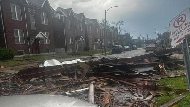 Un tornado mata a cinco personas en EEUU en medio de importantes tormentas que azotan el país / X Un tornado mata a cinco personas en EEUU en medio de importantes tormentas que azotan el país