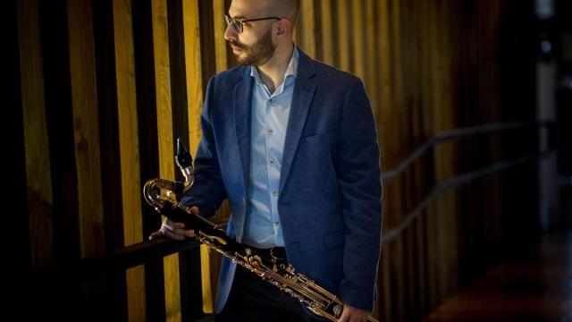 El clarinetista bajo Igor Urruchi