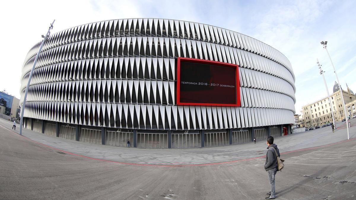 Exterior del estadio de San Mamés en Bilbao.