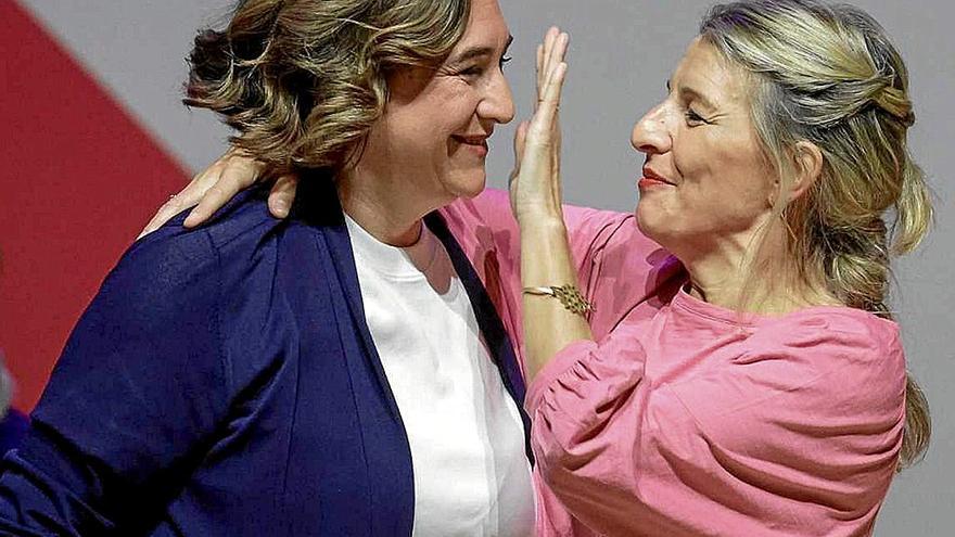 Ada Colau y Yolanda Díaz, en un acto de campaña de las pasadas elecciones municipales. | FOTO: EFE