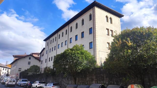 El PNV considera que la compra del convento de la Siervas de Maria es un ejemplo de la falta de coherencia de EH Bildu en política de vivienda.