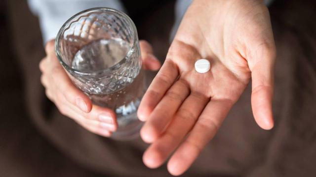 'Reto del paracetamol': la práctica viral que pone en riesgo el hígado de menores