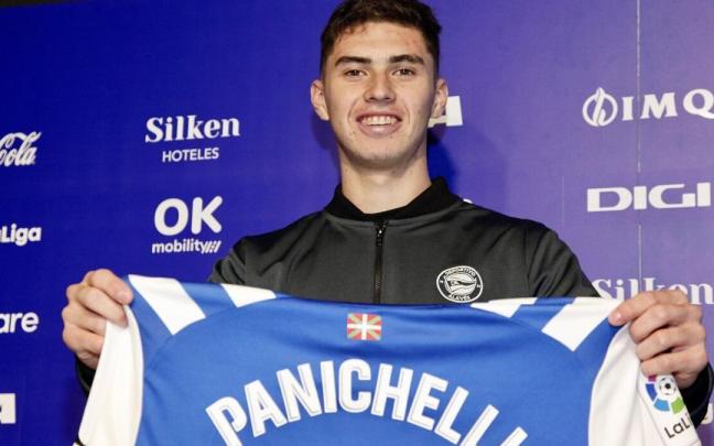 Joaquín Panichelli, durante su presentación como nuevo jugador del Deportivo Alavés