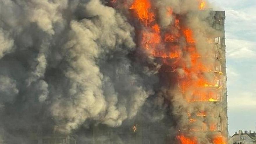 Incendio del edificio en Valencia.