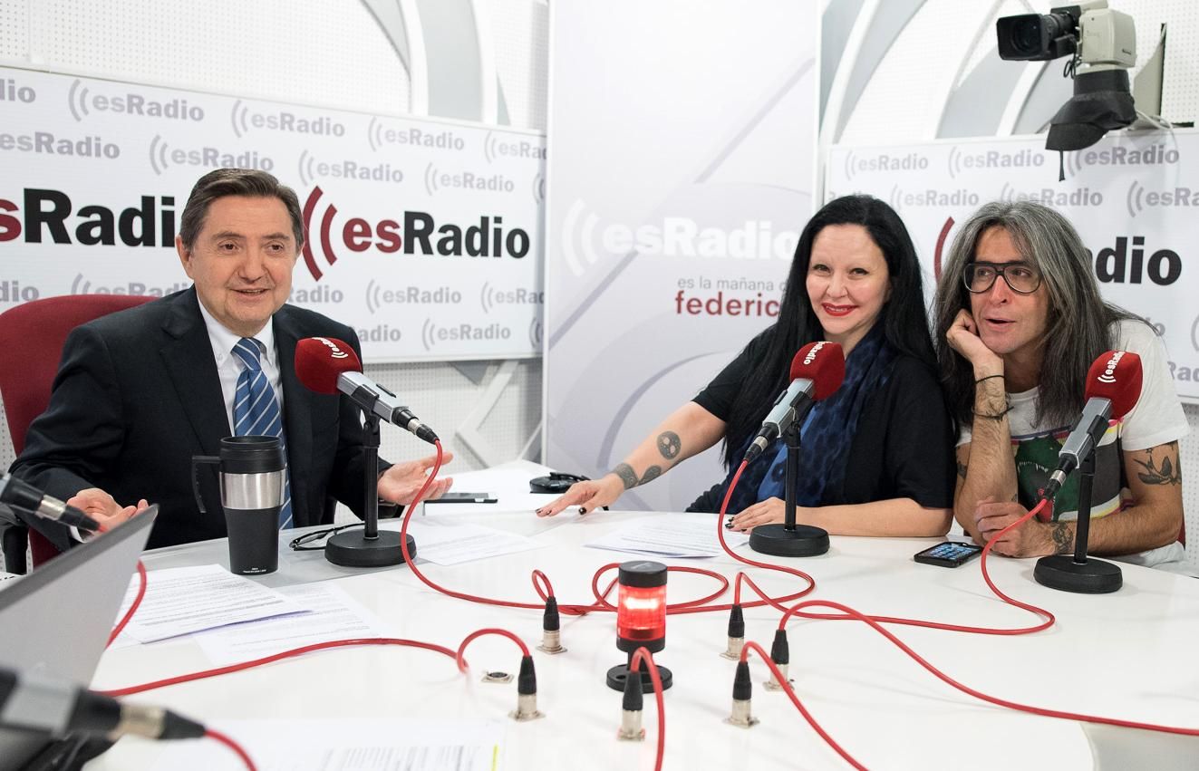 Alaska y Mario, con Federico Jiménez Losantos en esRadio.