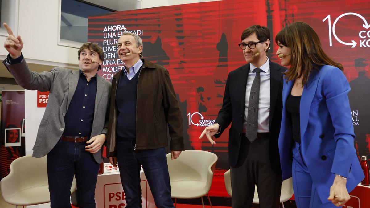 Eneko Andueza, José Luis Rodríguez Zapatero, Salvador Illa y Maider Etxebarria, en la mesa previa a la inauguración del décimo congreso del PSE