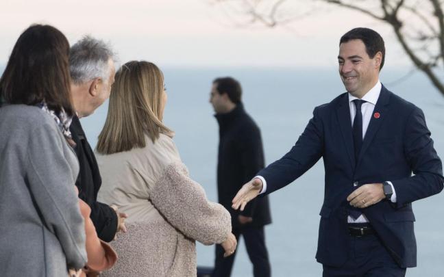 El lehendakari, Imanol Pradales, este viernes en la conferencia de presidentes de Santander
