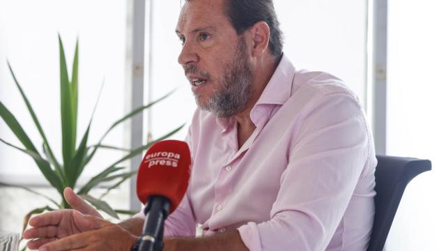 Entrevista al ministro de Transportes y Movilidad Sostenible, Óscar Puente.