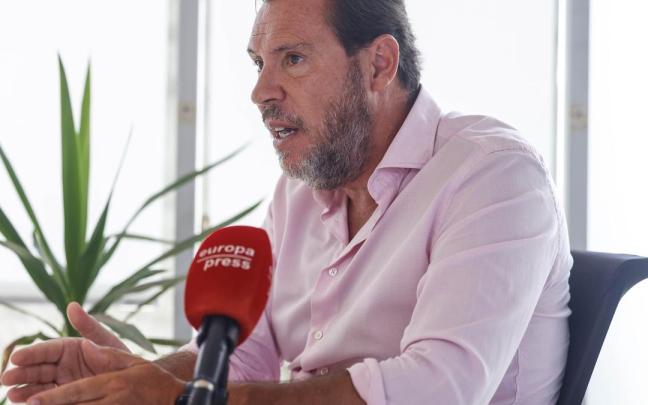 Entrevista al ministro de Transportes y Movilidad Sostenible, Óscar Puente.