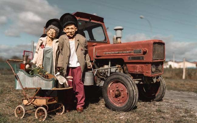 Basilio y Valeria, protagonistas de la obra teatral
