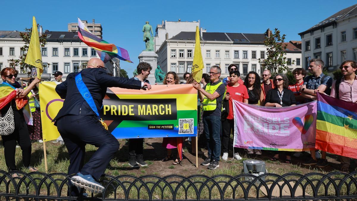 Activistas internacionales protestan en Budapest por la prohibición del desfile del Orgullo