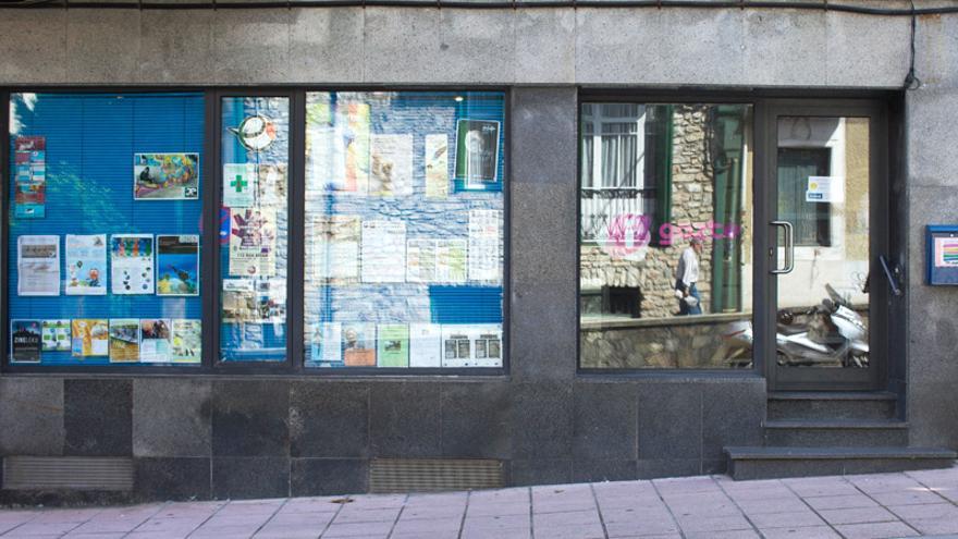 Foto de la oficina del servicio de Juventud y Prevención Comunitaria, ubicada en la calle Javier Ugarte.