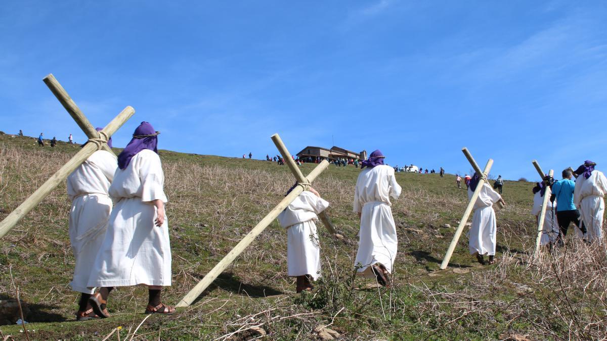 La meta será la ermita de San Sebastián y San Roque. ASOCIACIÓN DEL VÍA CRUCIS VIVIENTE