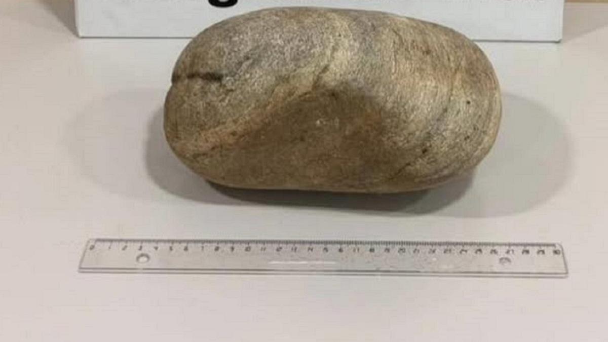 La piedra lanzada.