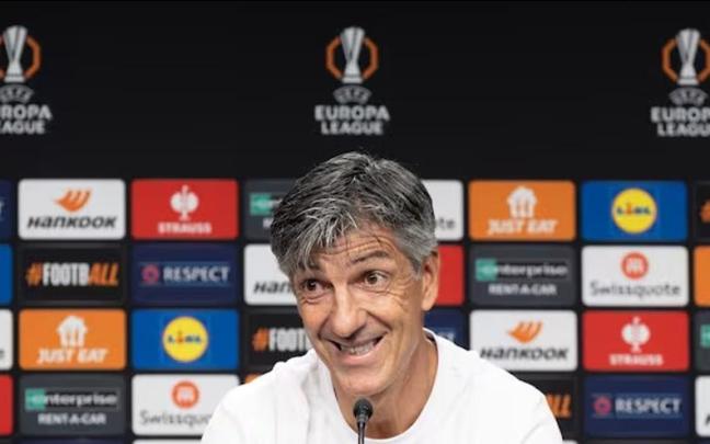 Imanol, durante una rueda de prensa. / EFE