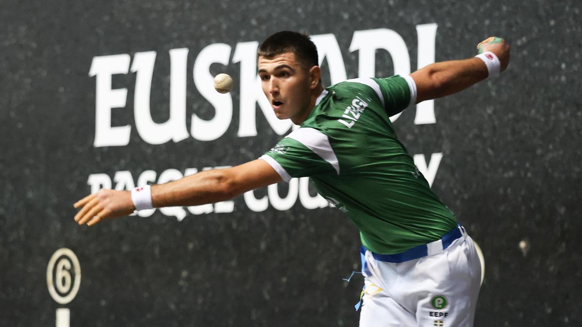 Eñaut Lizeaga, durante la Liga de Naciones con Euskal Selekzioa.