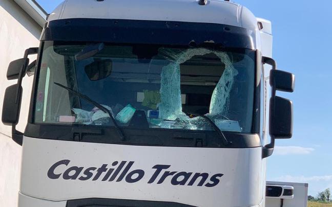 Estado en el que quedó el camión de Gheorghe Tibil.