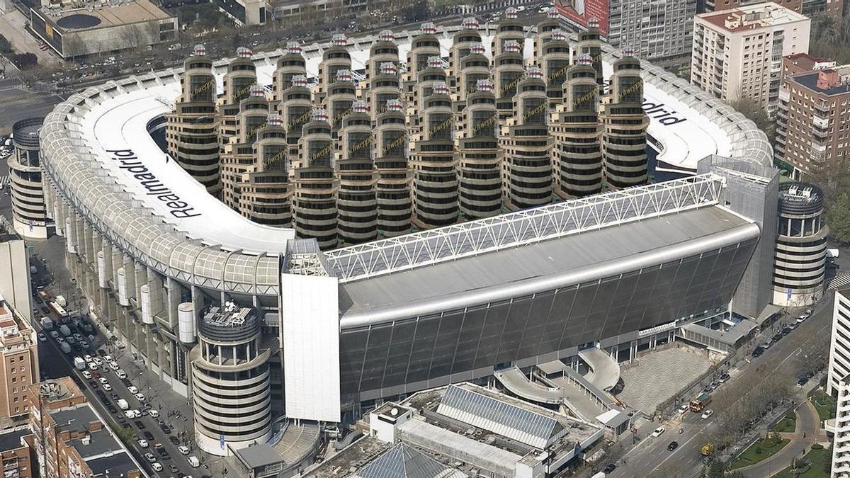 En un Bernabéu cabrían todos estos edificios del centro de Madrid.