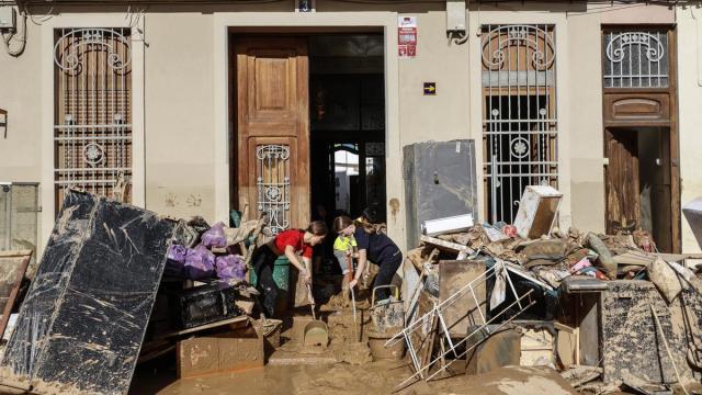 Destrozos materiales tras el paso de la DANA.