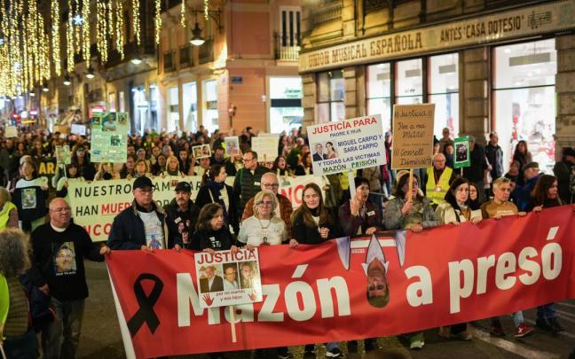 Nueva manifestación contra la gestión de la danaexige a Carlos Mazón que deje su acta de diputado y se ponga a disposición de la jueza de Catarroja