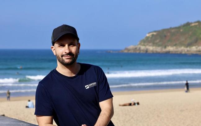 Xavier Curto, coordinador de la asociación ambientalista Surfrider.