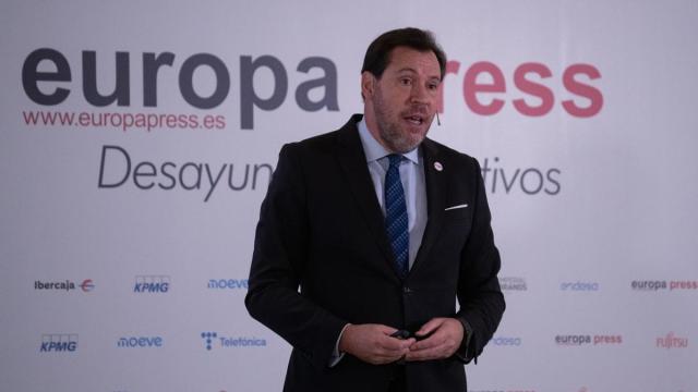 Óscar Puente protagoniza un desayuno informativo de Europa Press