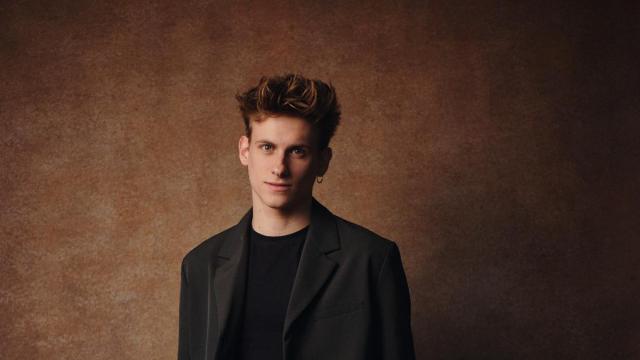 El actor Jan Buxaderas, uno de los protagonistas de ‘Todos los lados de la cama’