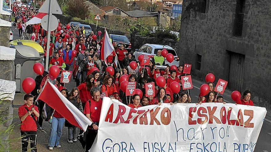 Manfestación del AMPA del colegio Fabián Legorburu.