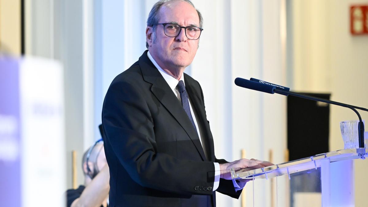 El defensor del Pueblo, Ángel Gabilondo.