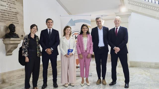 La Universidad de Deusto acoge la jornada "Conciliación que crea valor: personas, talento y competitividad" en la que participan medio centenar de representantes del mundo empresarial y académico.