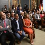 Ambiente en el pleno de reelección de Juan Mari Aburto como alcalde de Bilbao