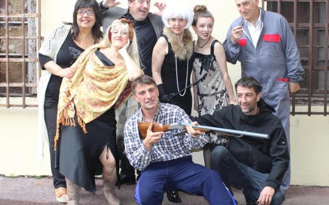 Actores y actrices de Urrup Antzerkia. / Urrup Actores y actrices de Urrup Antzerkia.