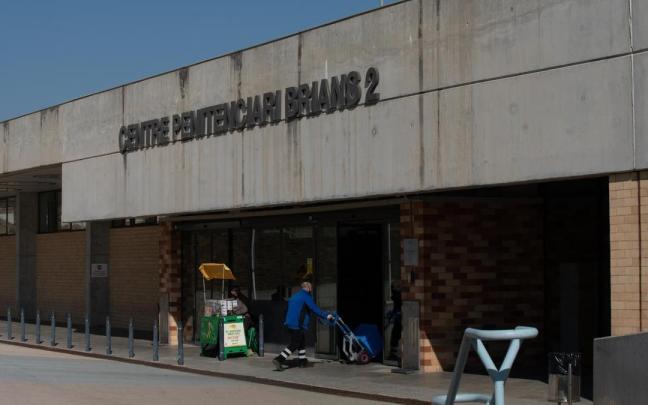 Entrada de la cárcel Brians 2 de Barcelona. Entrada de la cárcel Brians 2 de Barcelona.