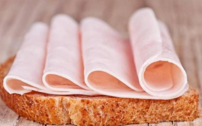 Nutricionistas y organismos de salud coinciden en que el consumo de fiambres debe ser ocasional, y no diario.