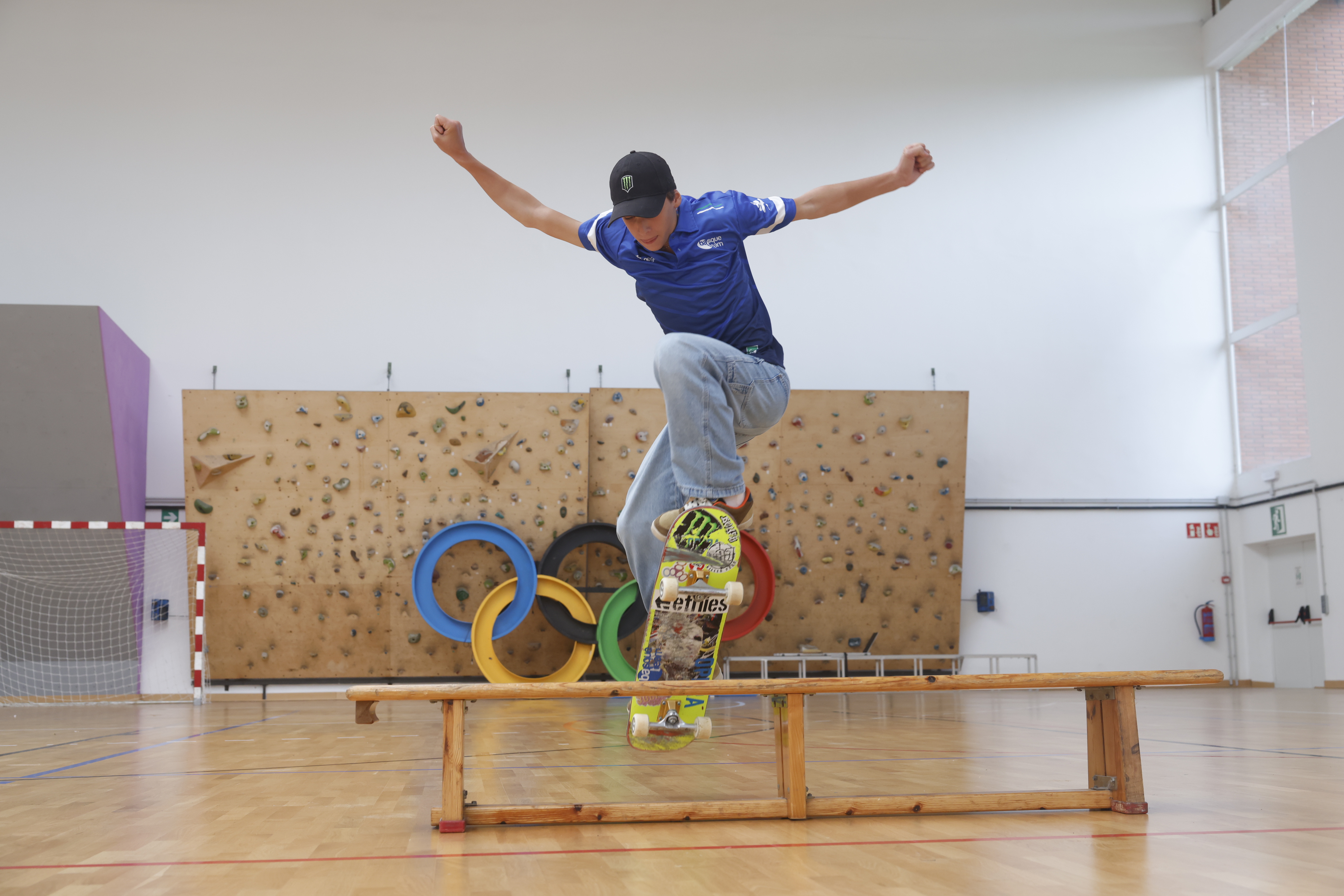 Egoitz haciendo un truco en el Basque Team Zentroa