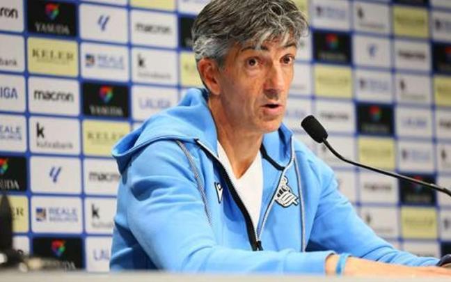 Imanol Alguacil, durante una rueda de prensa. / REAL SOCIEDAD