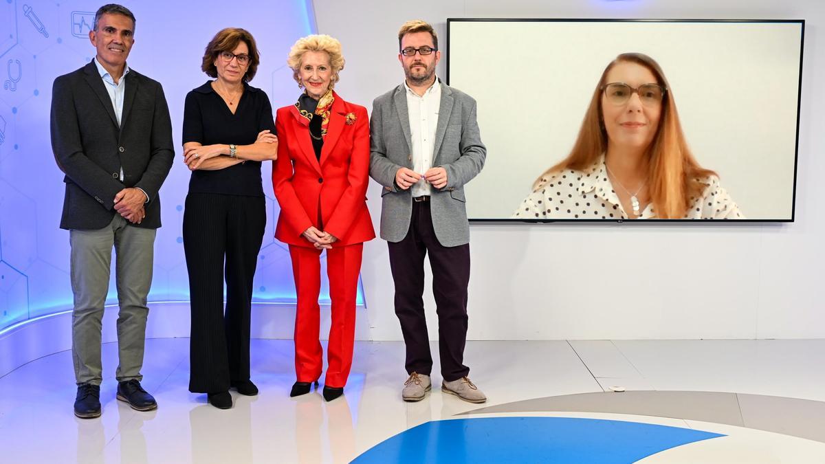 Imagen de los participantes en el 'webinar'.