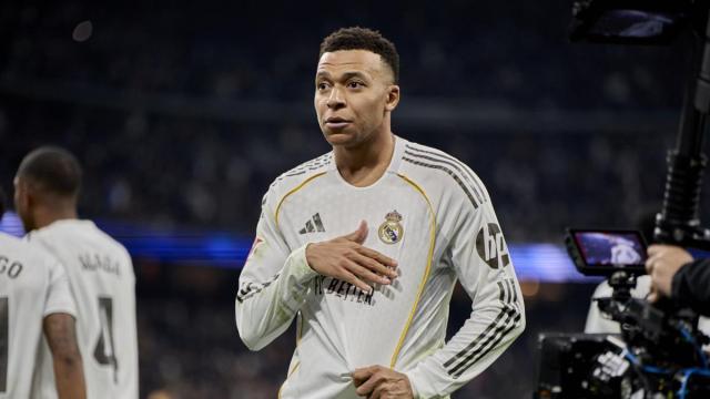Kylian Mbappé, tras anotar un gol con el Real Madrid.