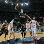 Ludde Hakanson, en el encuentro entre el Surne Bilbao Basket y el Bàsquet Girona.