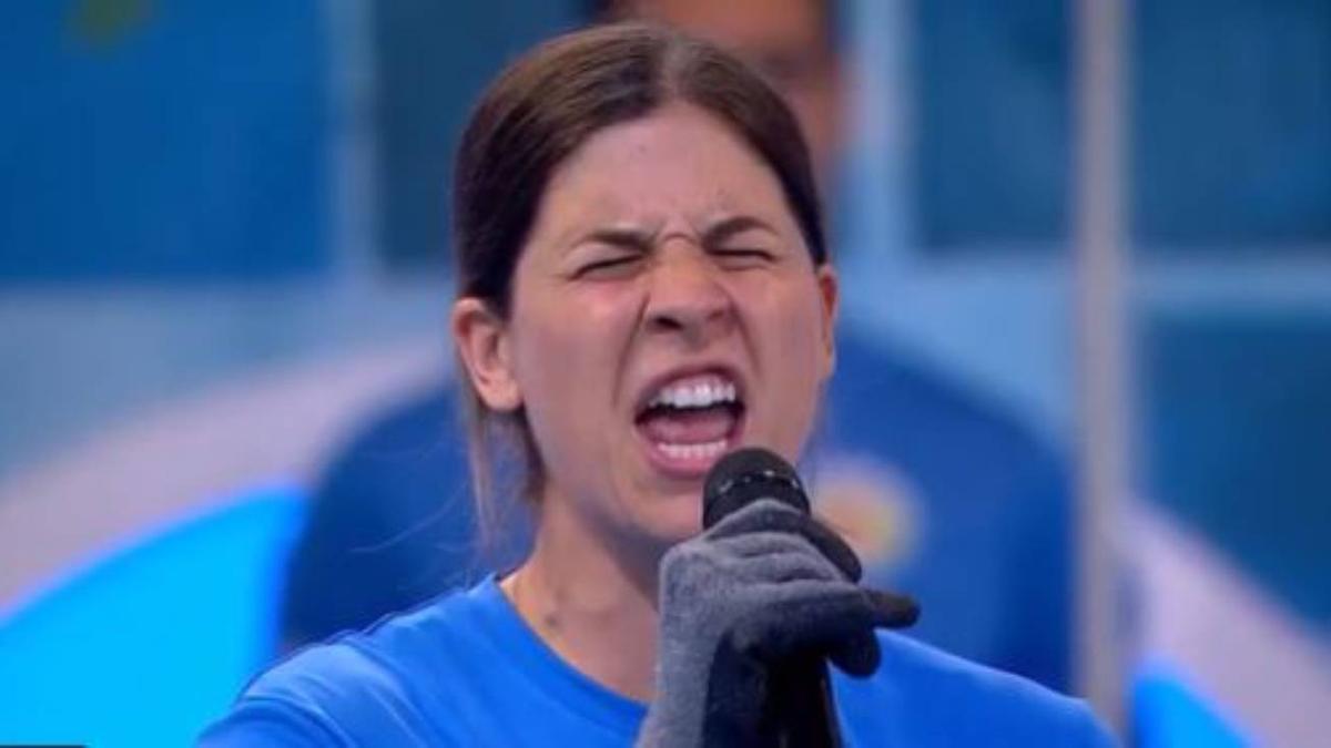 Julene hace un irrintzi en el Grand Prix